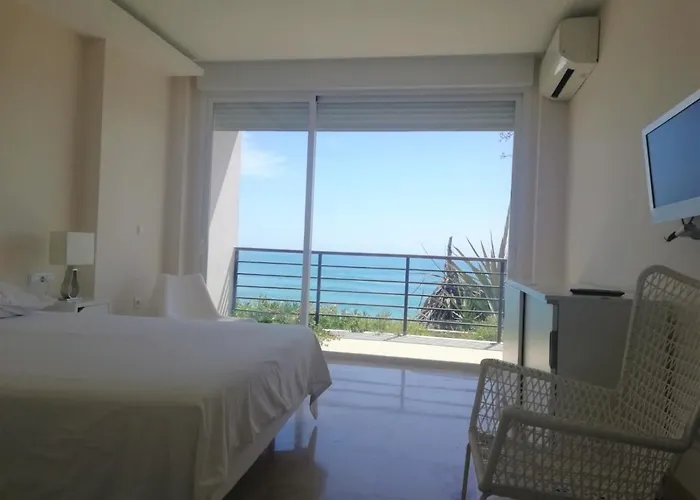 Castillo De Santa Clara 05